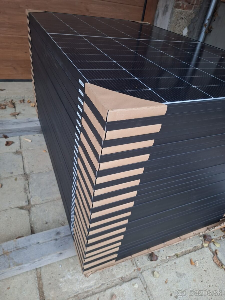 Fotovoltaické panely JINKO 450wp + profily 3,6m - 3