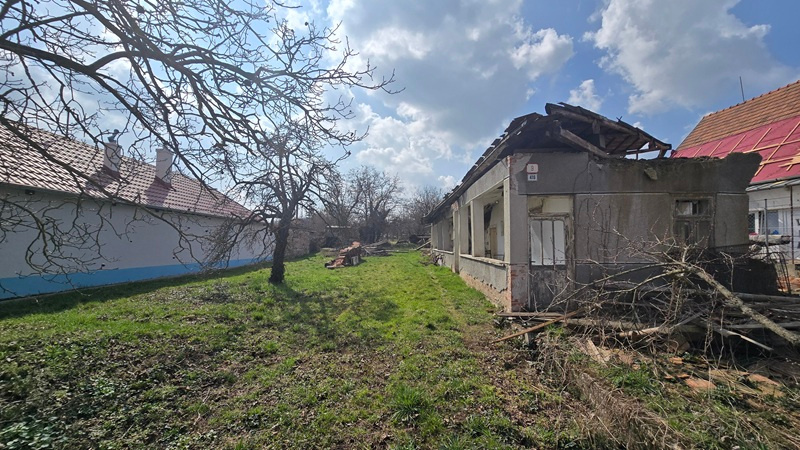 Pozemok v obci Dolný Pial na Ondrejovskej ceste - 1933 m2 - 3