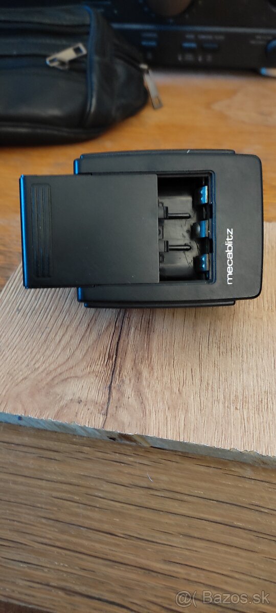 Blesk Metz Mecablitz 23BC4 - 3