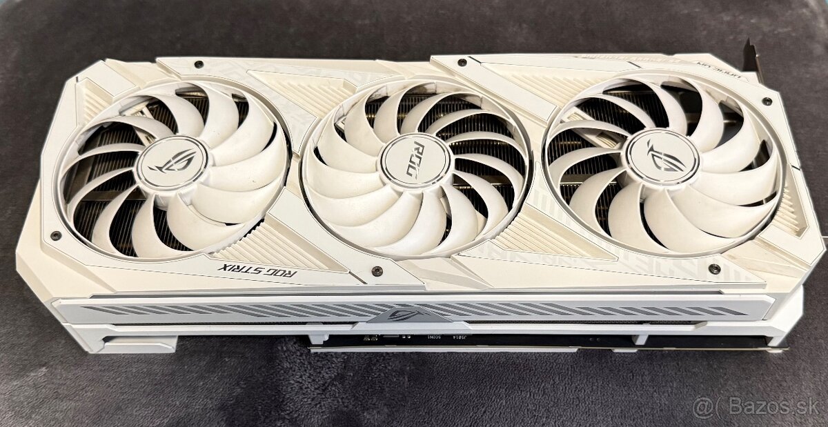 Asus Rog Strix RTX 3070 OC - 3