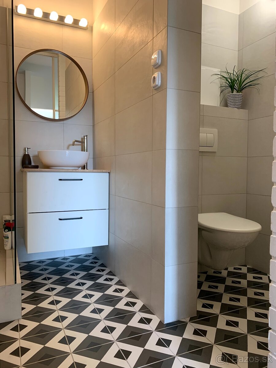 Predám 2-izbový pekný byt v lukratívnej lokalite - 3