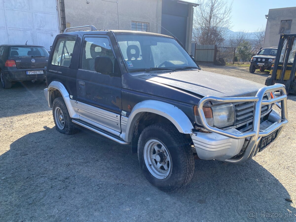 Predám Mitsubishi pajero 2.5 - 3