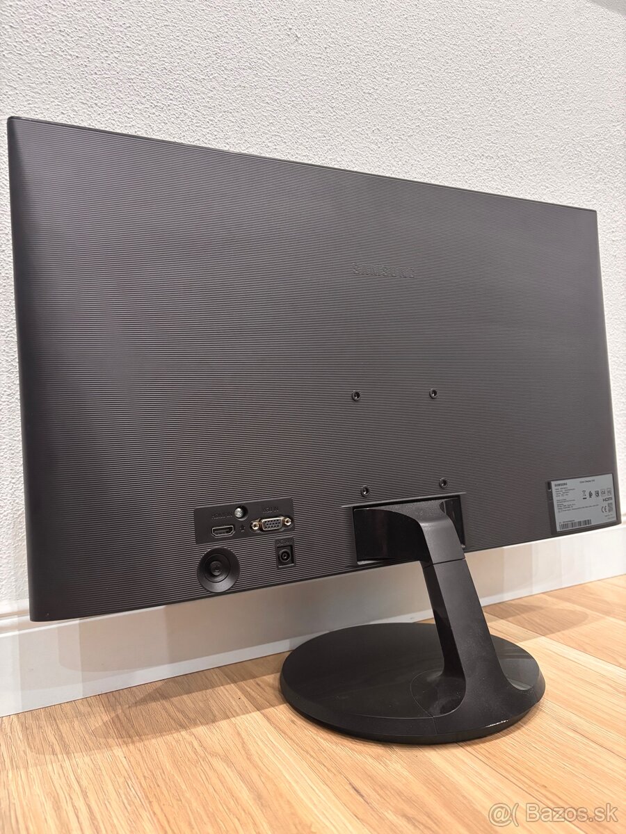 Samsung monitor - 3