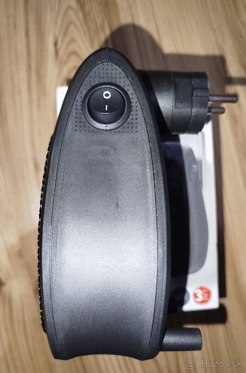 Zásuvkový keramický ohrievač SilverCrest 600W – nový - 3