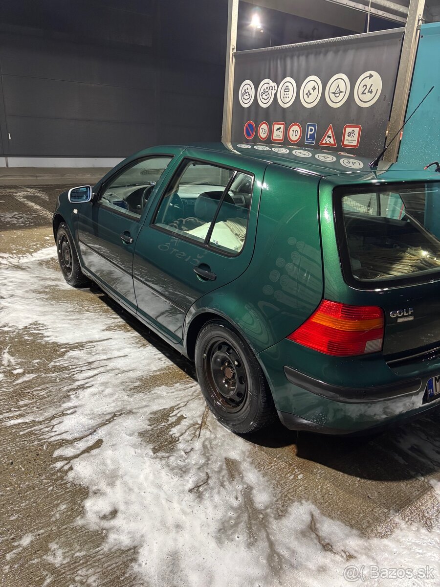 PREDÁM / ROZPREDÁM VW GOLF 4 1.6 74kw - 3