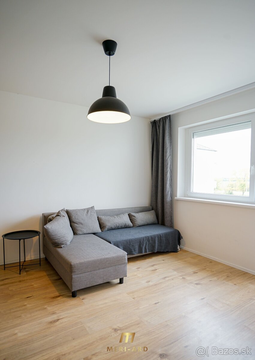 Predaj 2 izbový byt s balkónom a parkovacím miestom, RAJKA - 3