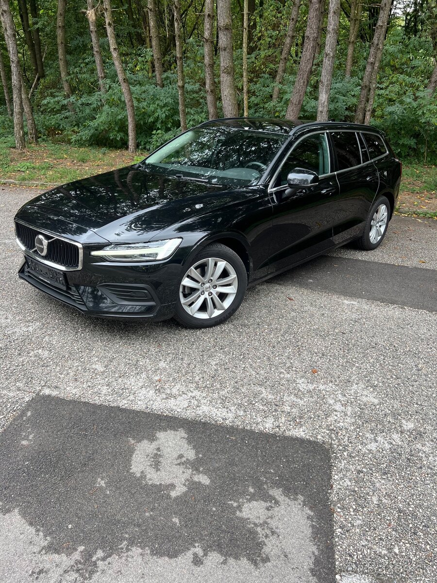 Volvo V60 B4 Core A/T B4 145kW diesel - 3