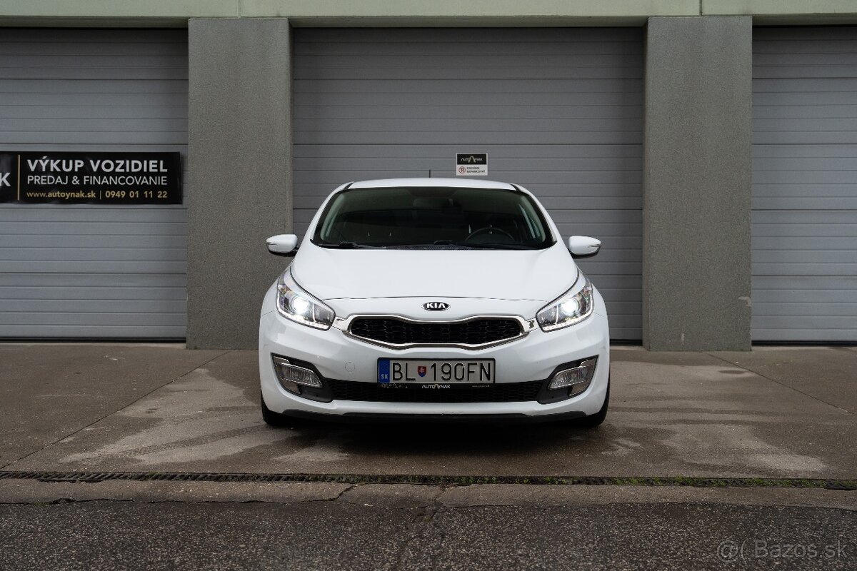 Kia ProCeed 2013, 1.4i M6, SR - 1.majiteľ - 3