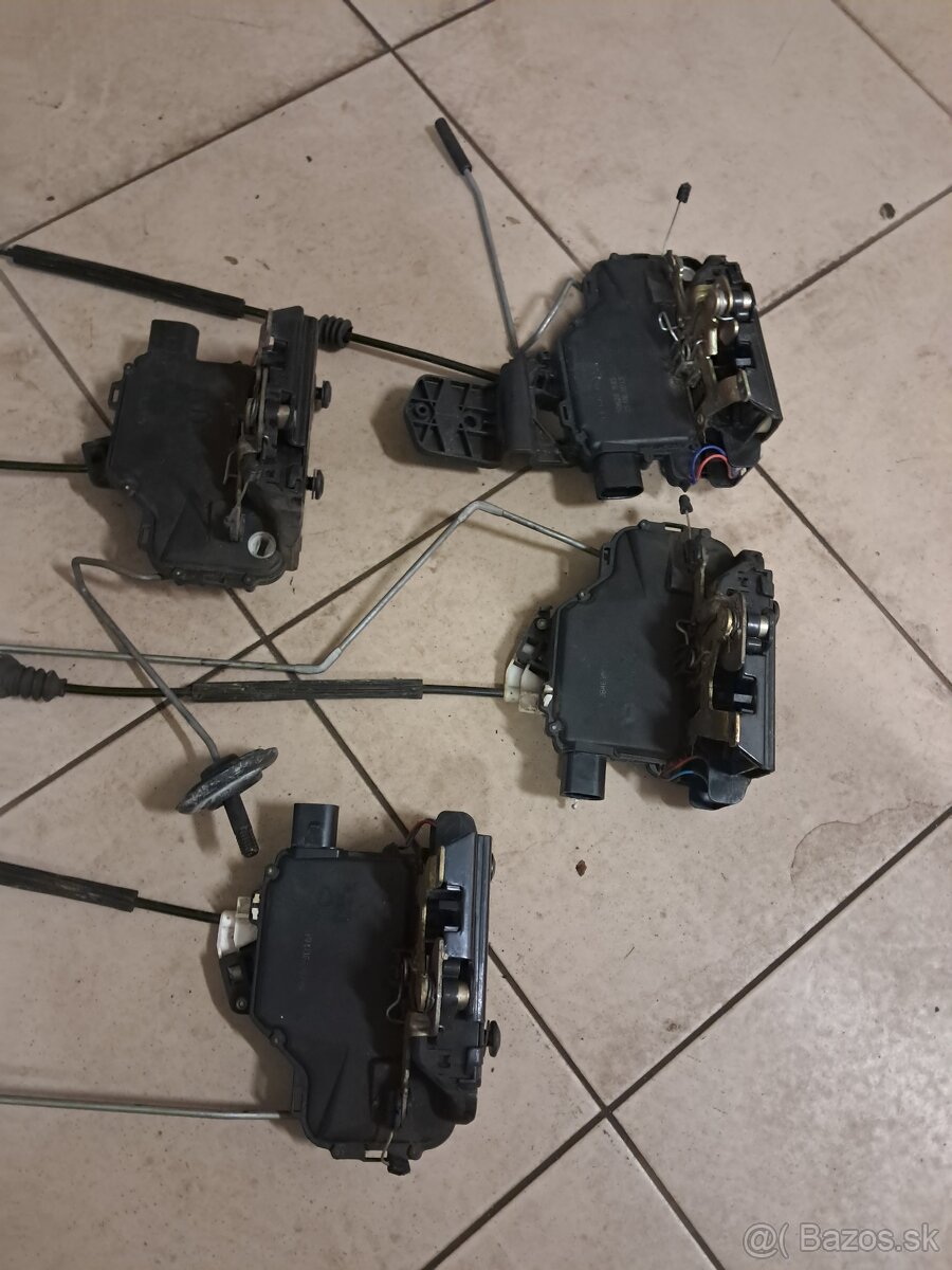 Predám diely golf 4 - 3