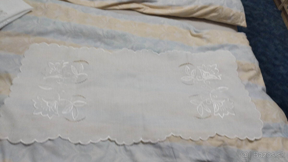 predam biele obrusy 1 - 3
