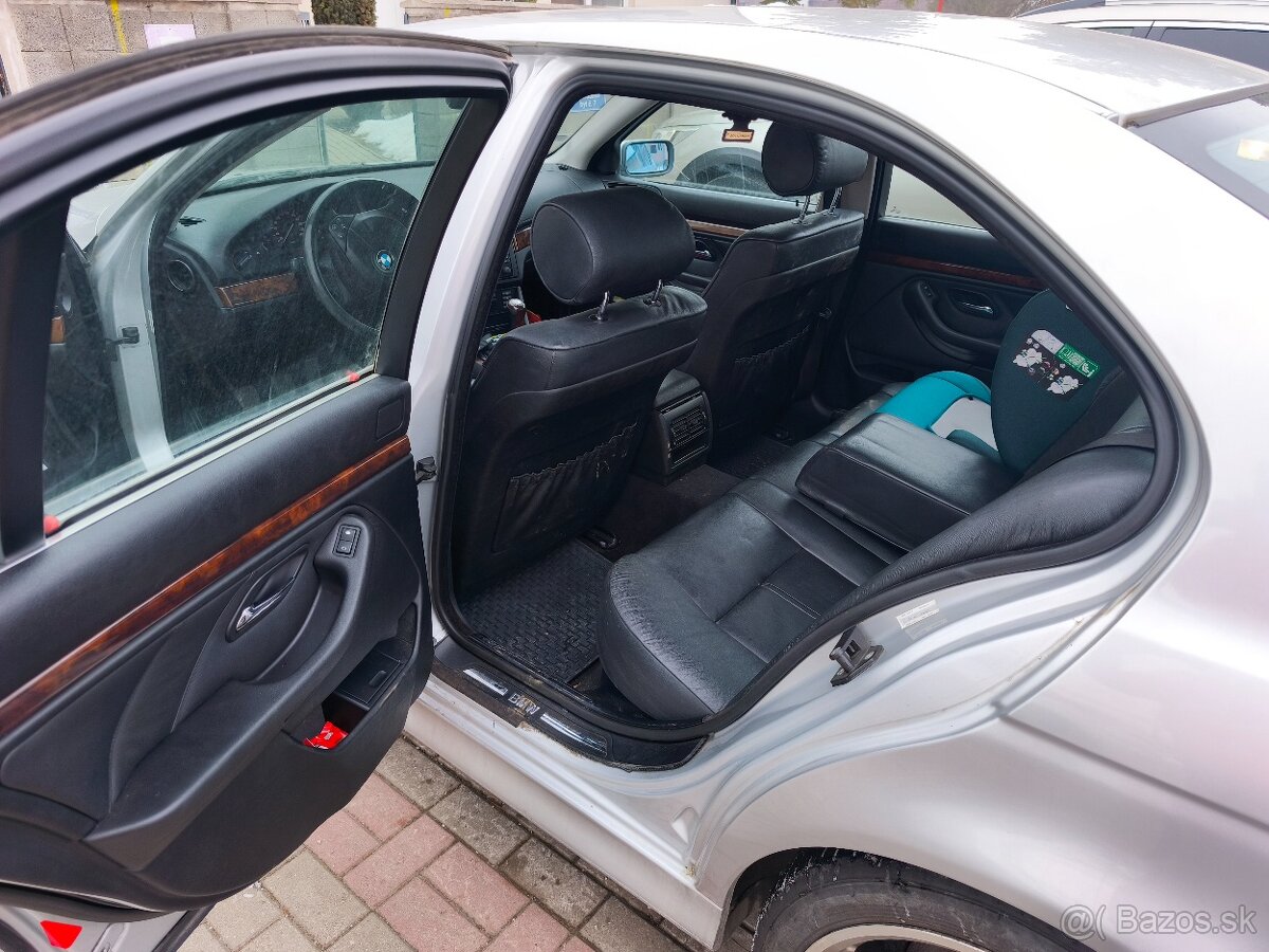 BMW E39 530i Manuál - 3