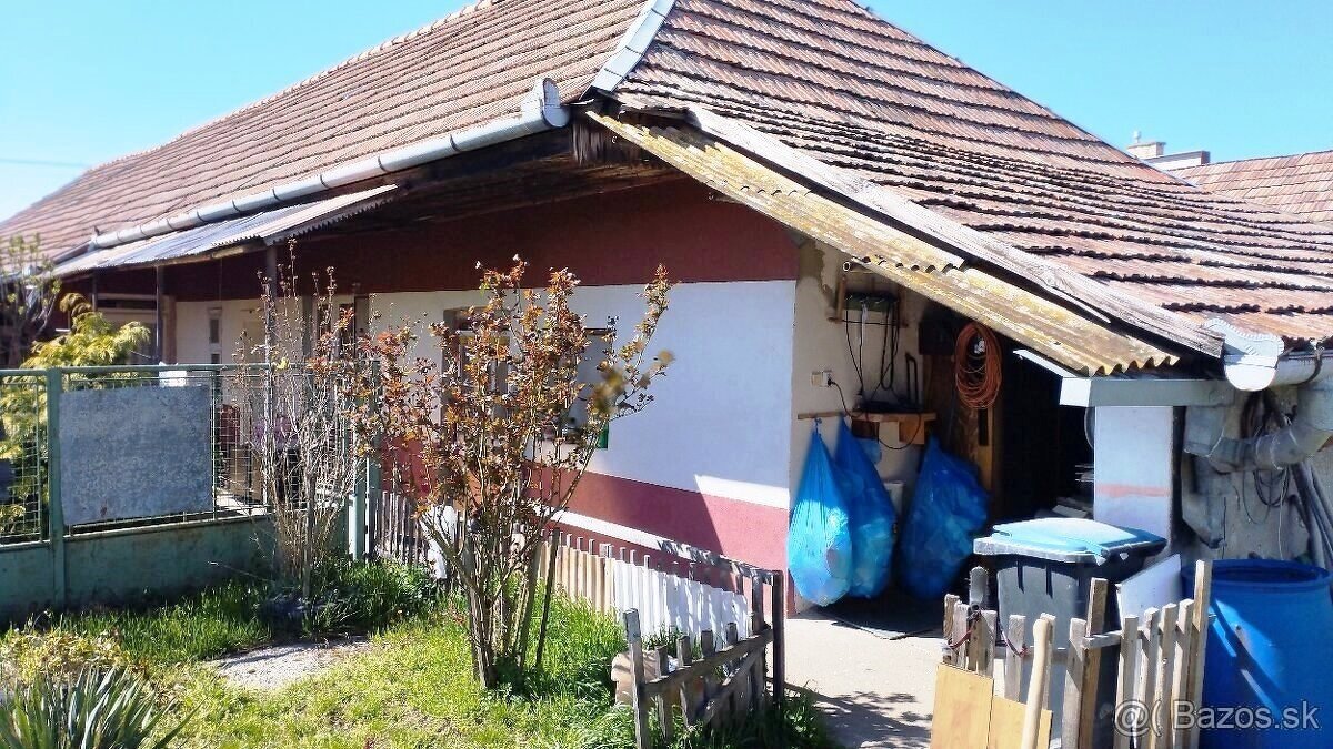 Rodinný dom Tekovské Lužany, okres Levice - 3