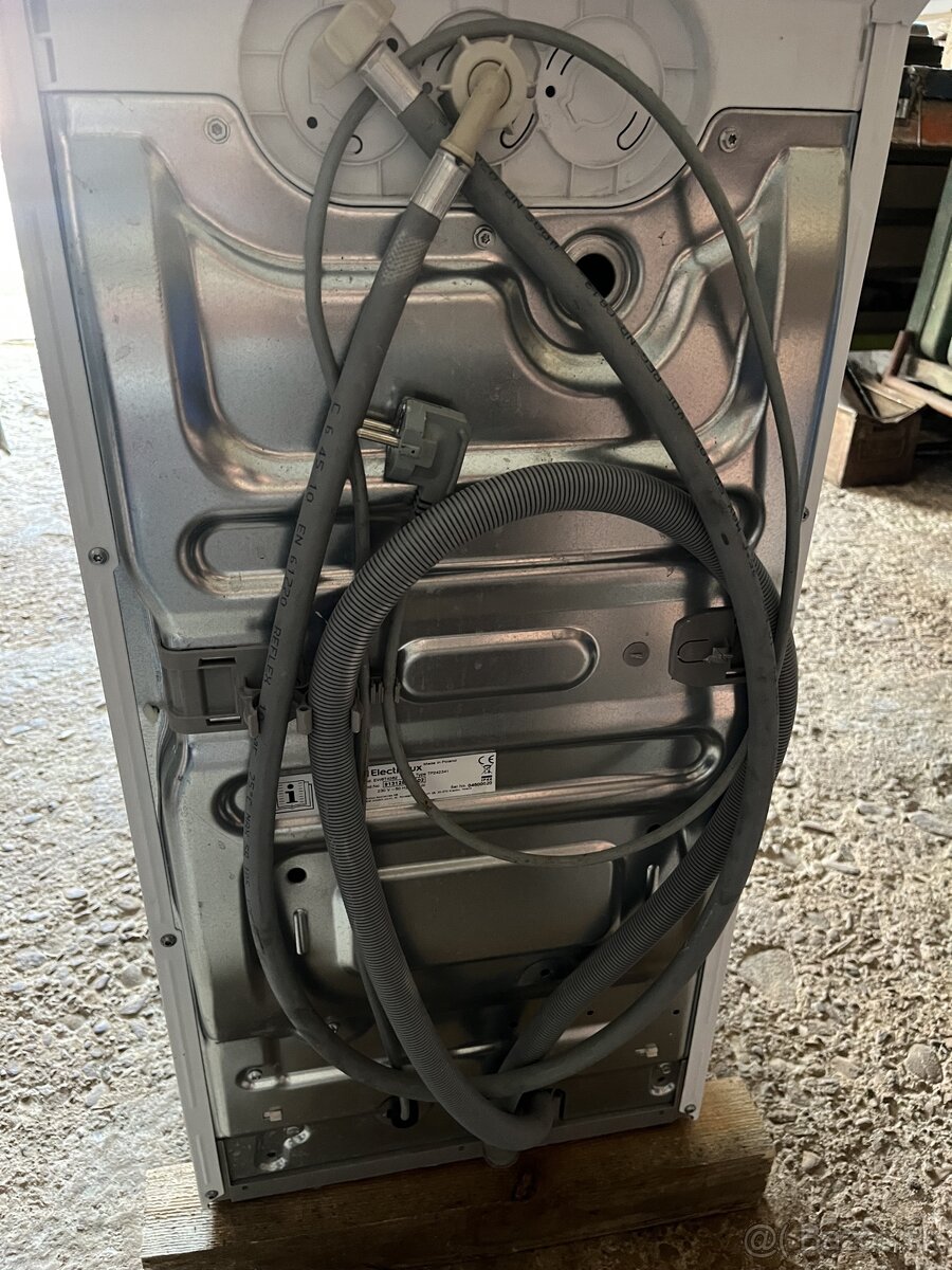 Práčka Electrolux PERFECT CARE 600 - 3