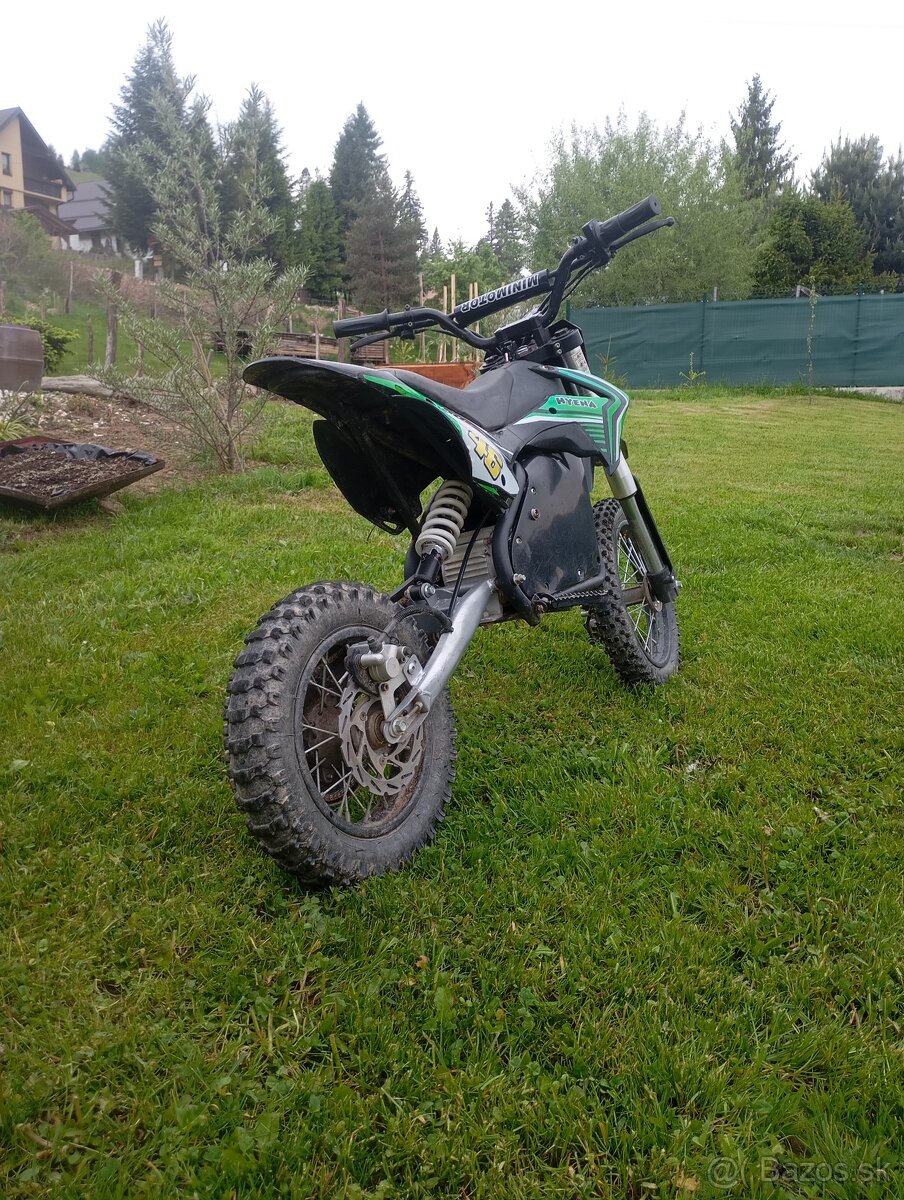 Hyena 1200w
