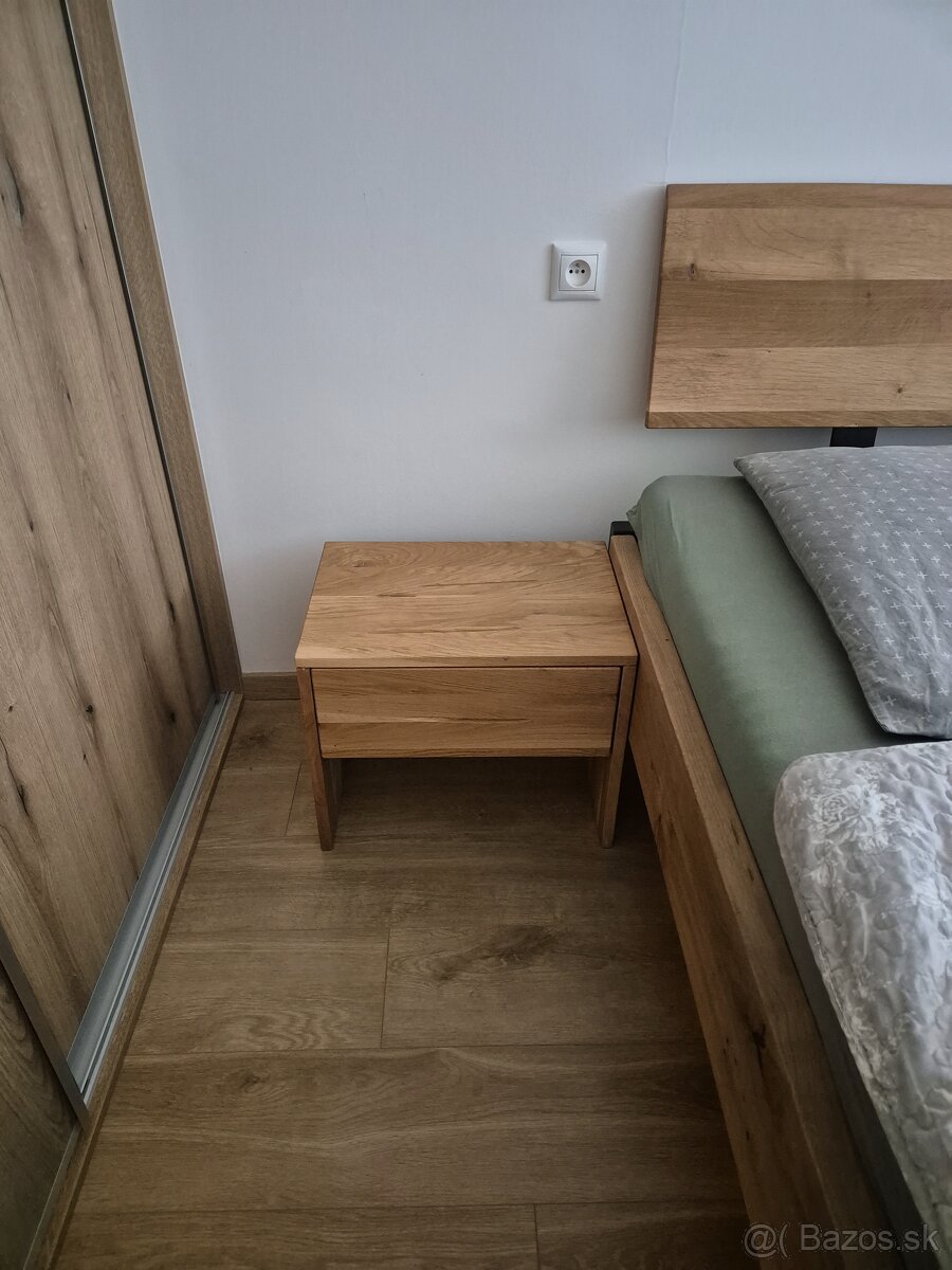 Nocné dubove stoliky 2x - 3