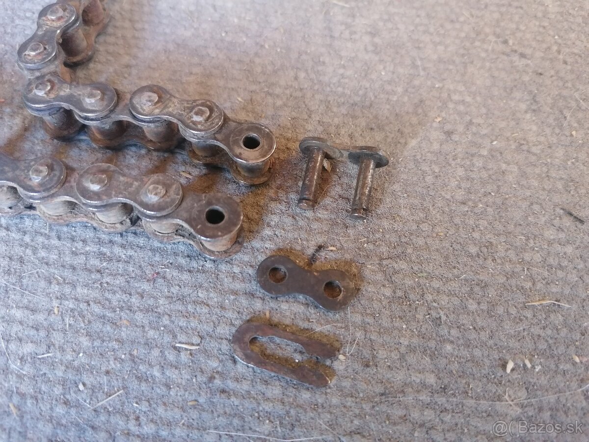 Reťaz na Babetta 207, Jawa 550, 555, 05, 20, 21, 23 mustang - 3