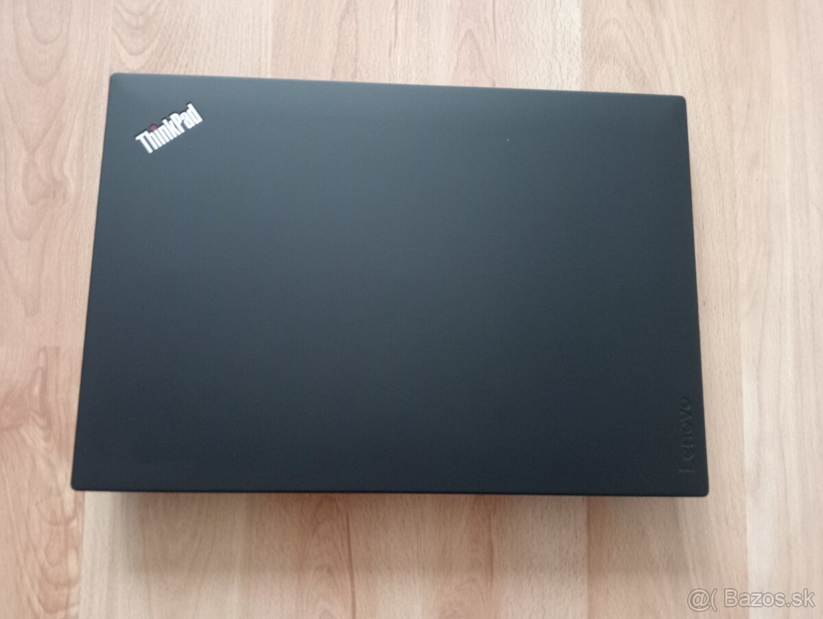 predám Lenovo Thinkpad t470 / Intel core i5 / 256gb ssd - 3
