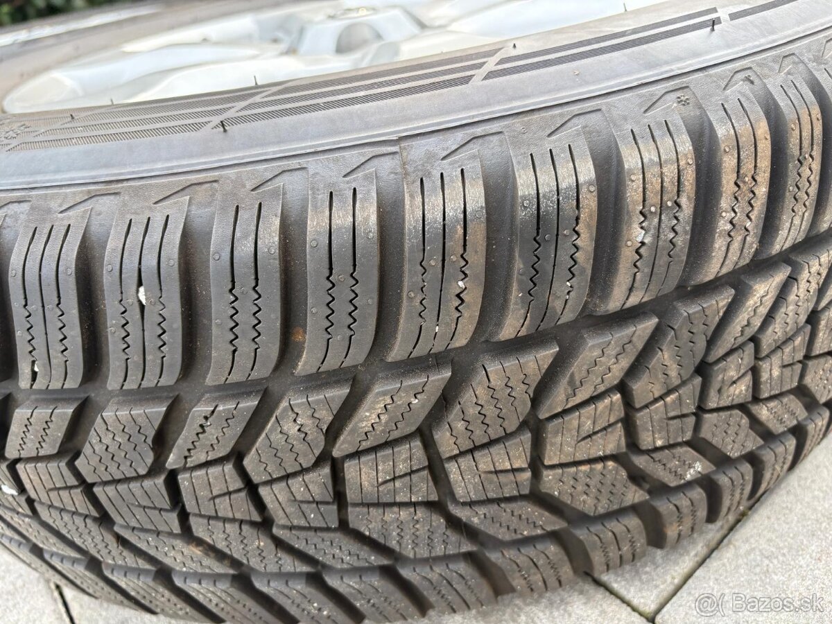 RAV4 R17 sada zimne pneu + elektrony - 3
