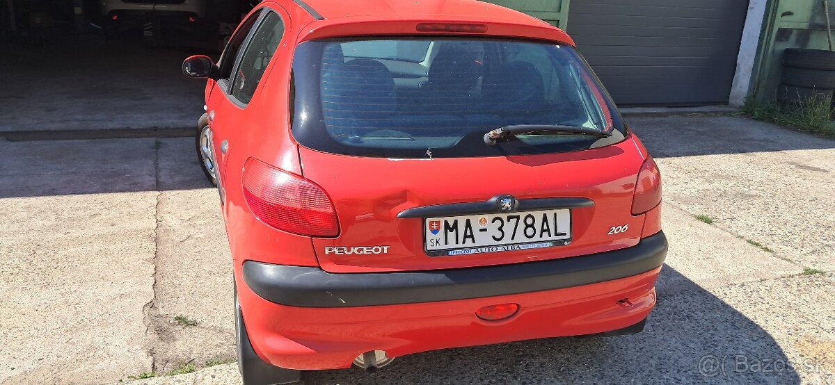 Peugeot 206