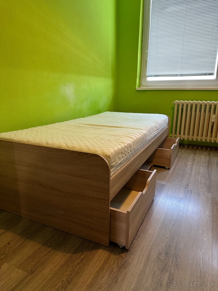 Posteľ - 3