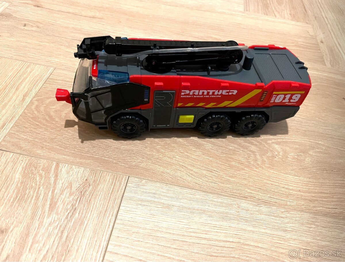 Drevené autíčka, letiskové hasičské auto - 3