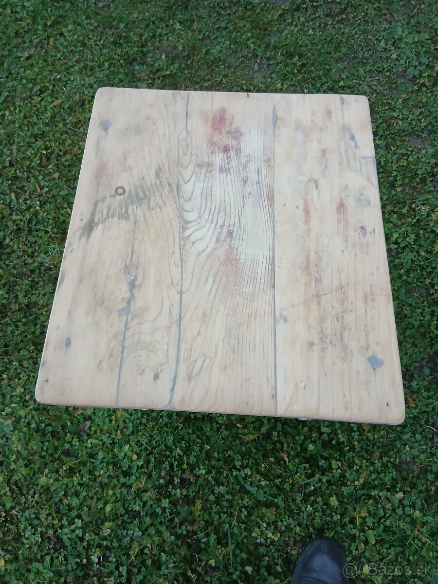 Predam stary stolik - 3