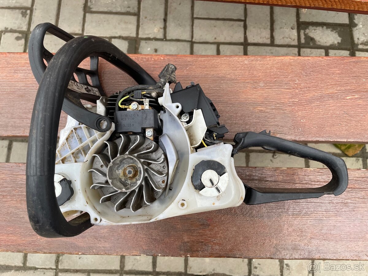 Predám motorovú pilu STIHL MS 211C - 3