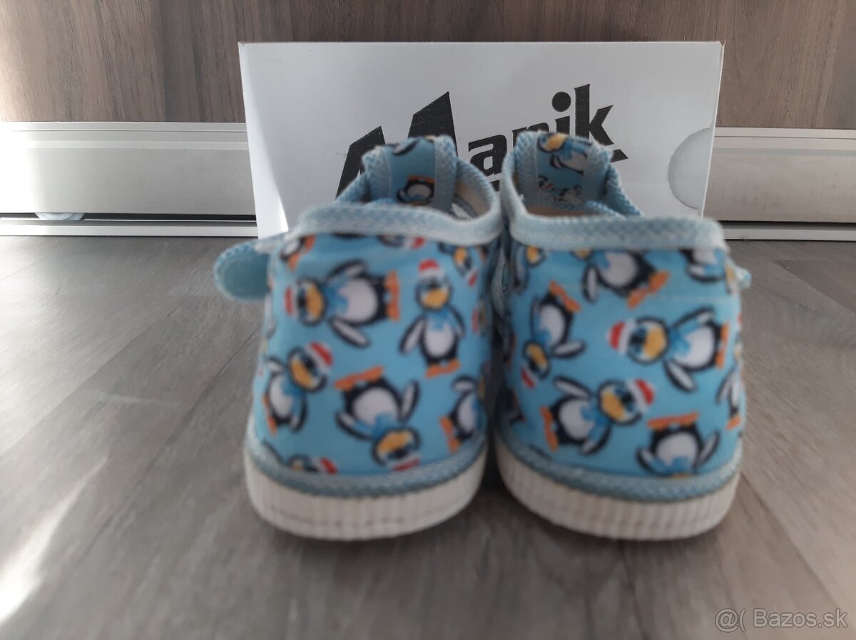 Papucky zn. Manik v. 28 - 3