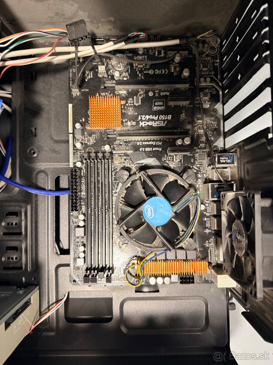 PC skriňa aero cool v2x asi - 3