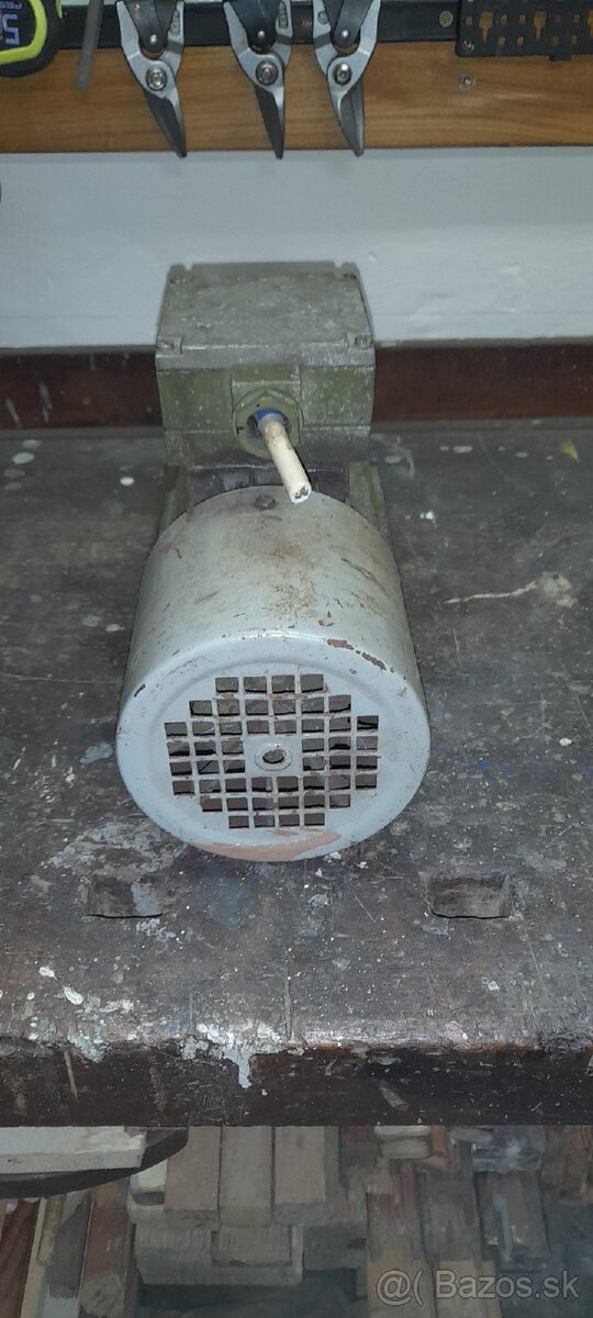 Predám elektromotor. - 3