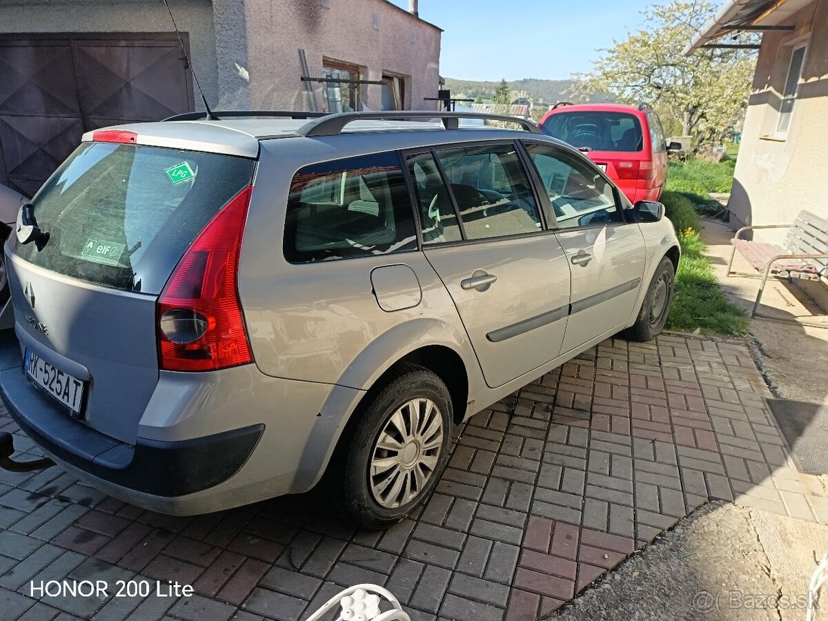 Predám Renault Megane ll 1.6 lpg - 3