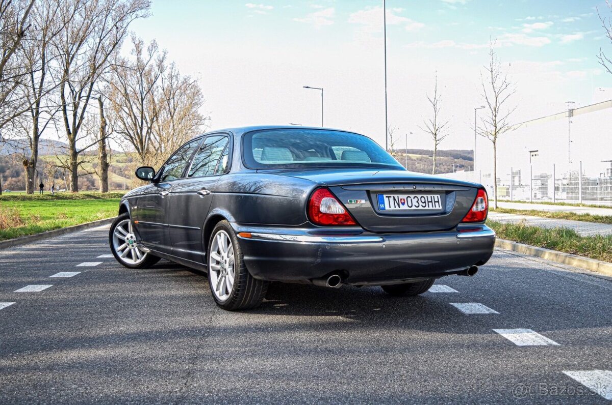 Jaguar XJ-R 4.2 V8 2004 - 3