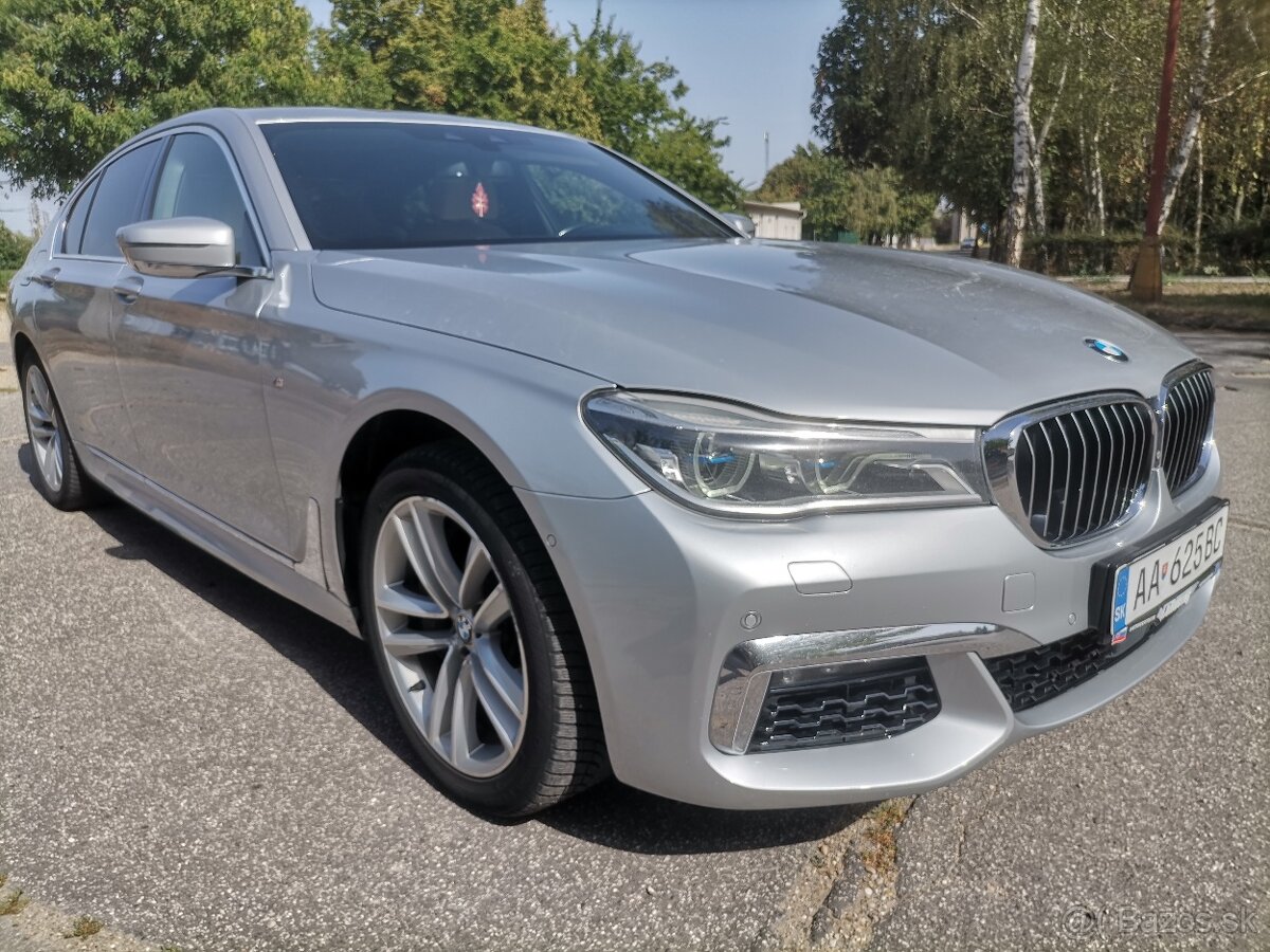 BMW 750i xDrive - 3