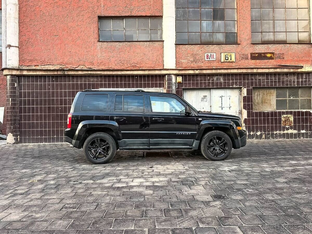 Jeep Patriot 2.2 CRD Sport - 3