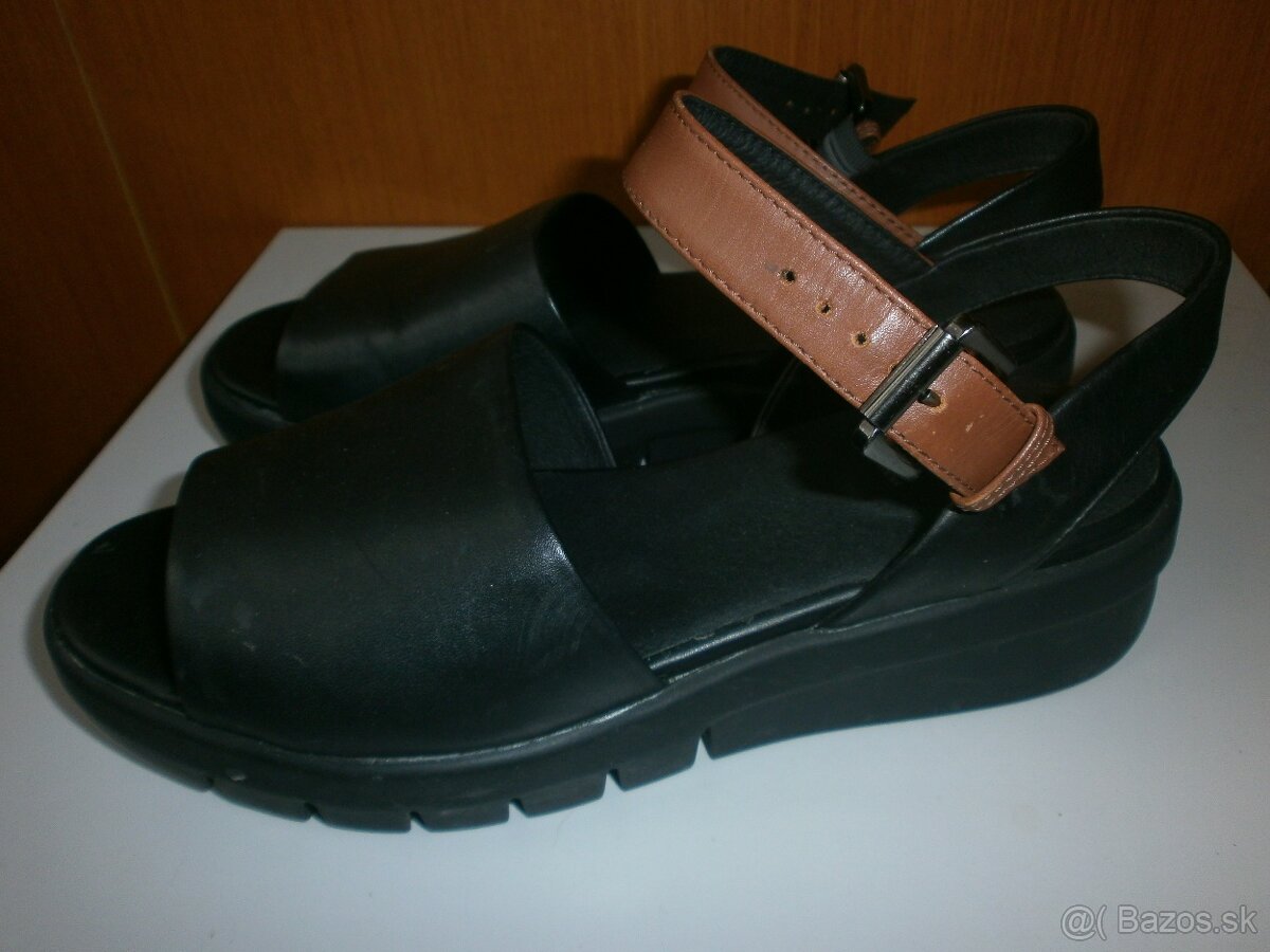sandále - 3
