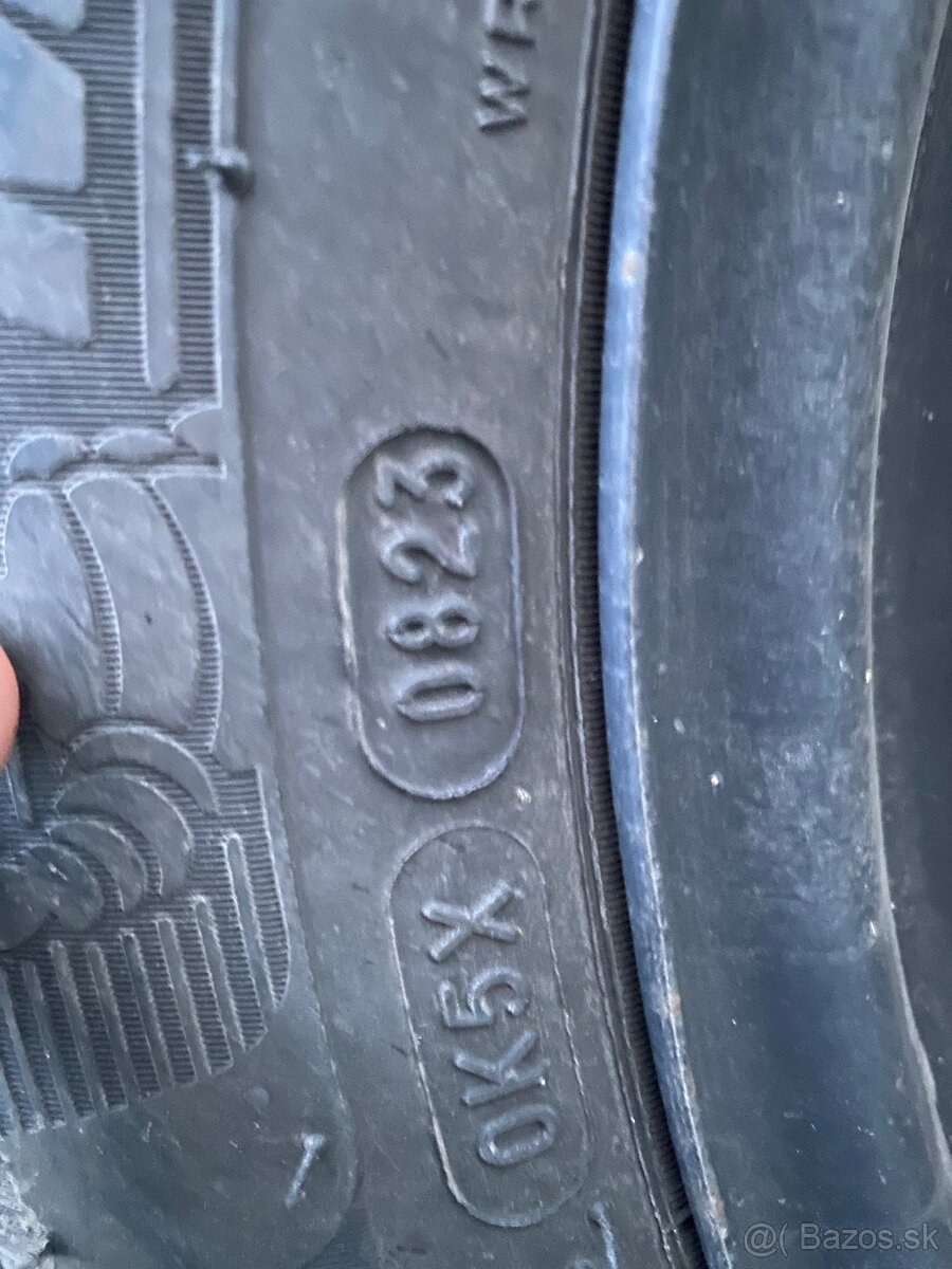 Zimné pneu 205/55R16 na plechových diskoch - 3