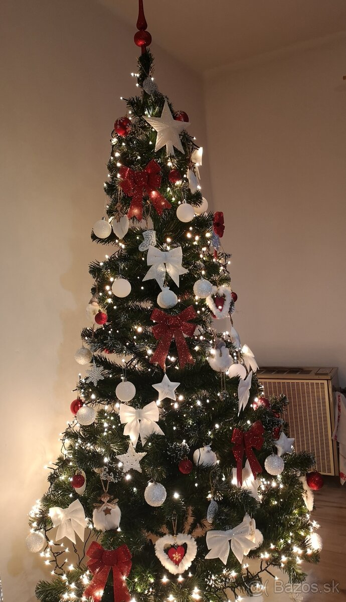 Umelý vianočný stromček - 3