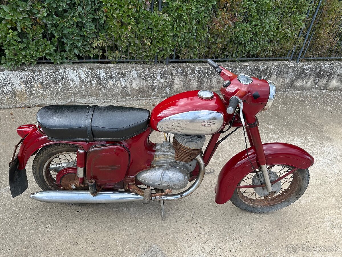 JAWA 250 / 559 - 3