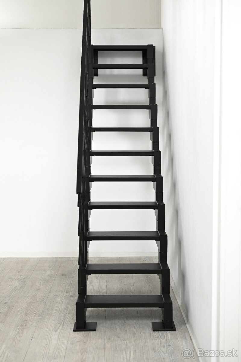 Kovové interiérové schody Modulario MINI - 3