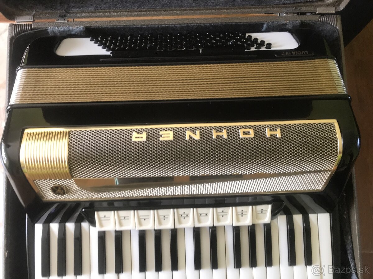 Hohner LuciaVI.P 96 basov - 3