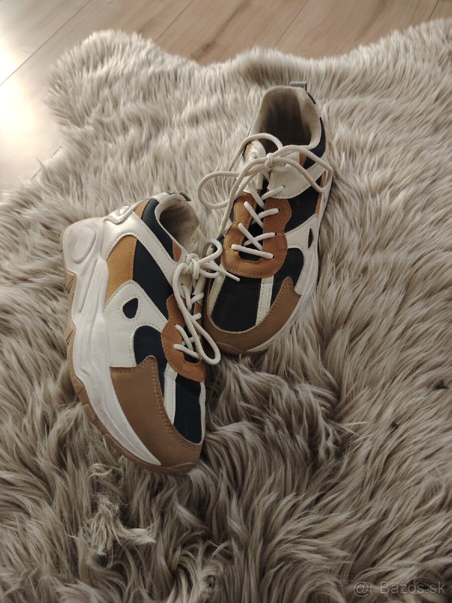 Dámske tenisky, veľkosť 38 - 3