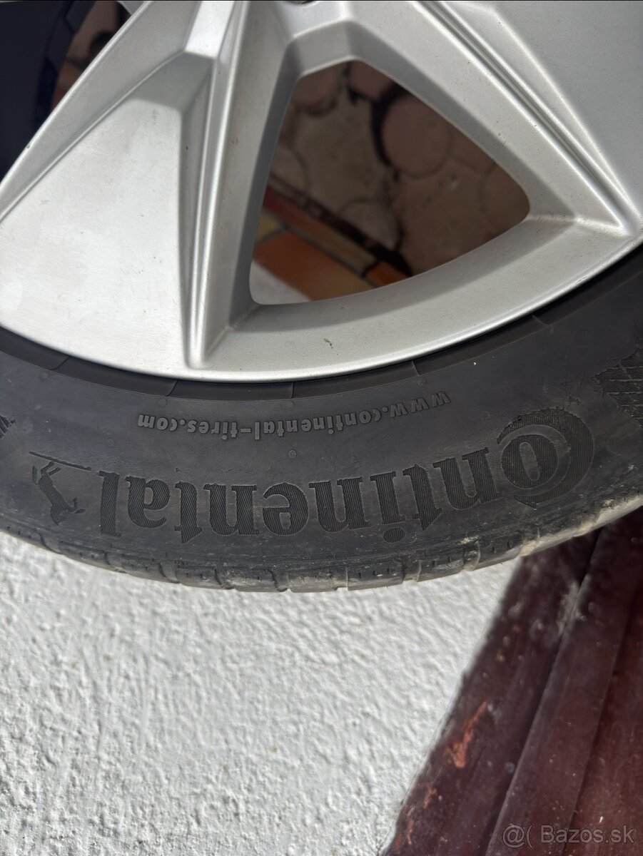 Elektróny + zimné pneu Volvo - 3