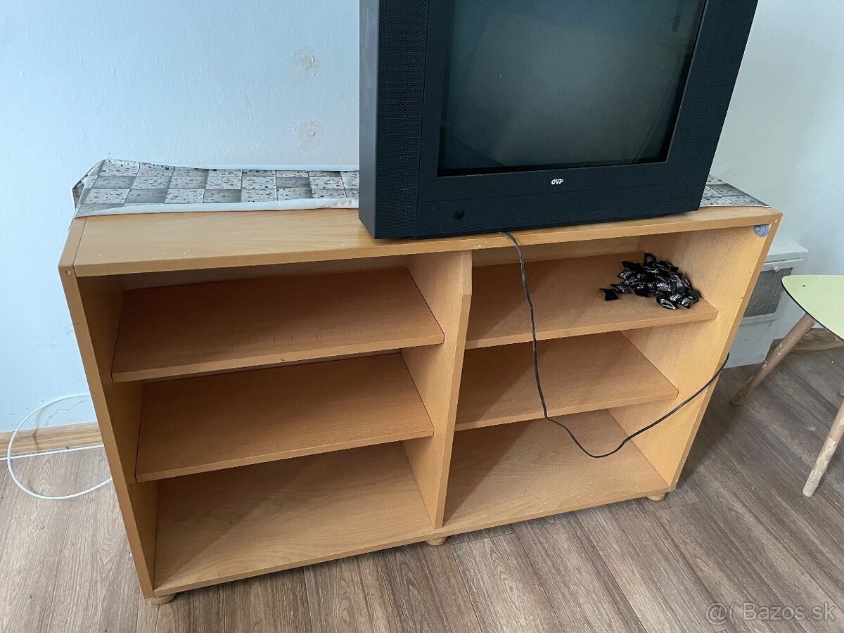 Skrine + pisaci stol a stolicka - 3