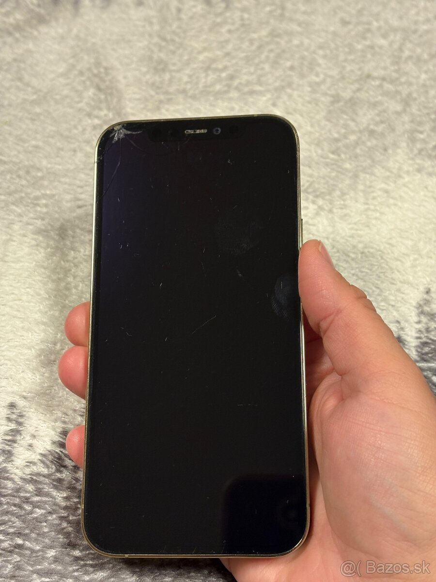 iPhone 12 plus - 3