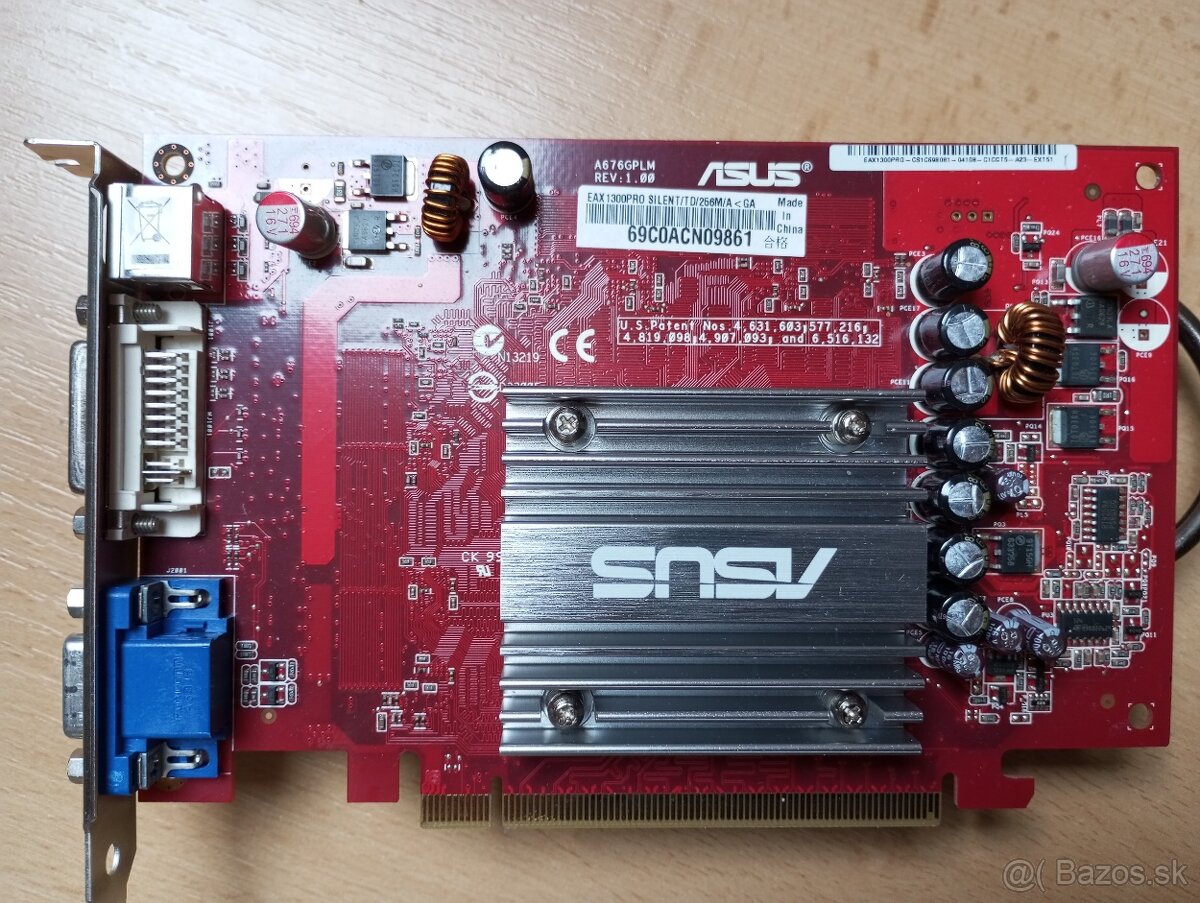 Grafické karty 2ks Asus,1ks gigabyte,1ks sapphire - 3