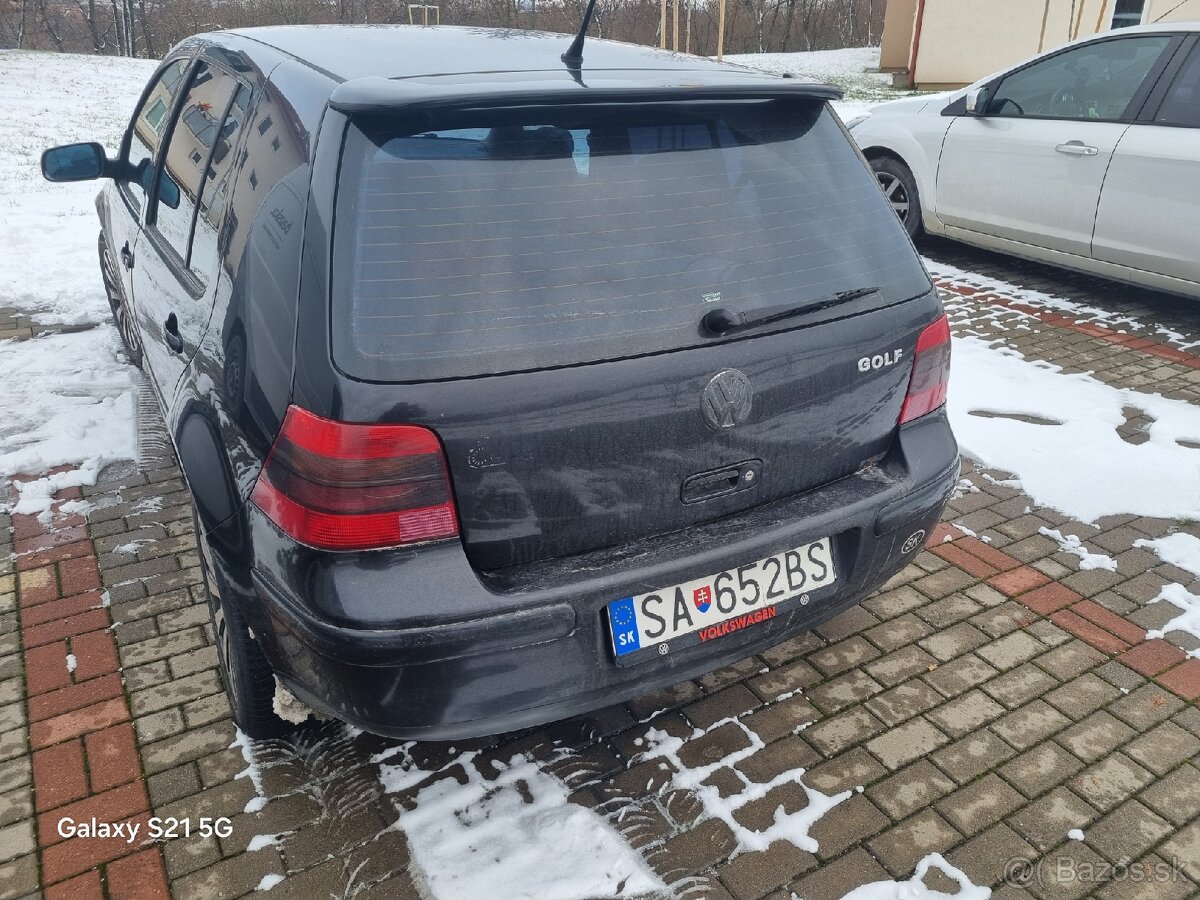 Volkswagen Golf 1.6 - 3