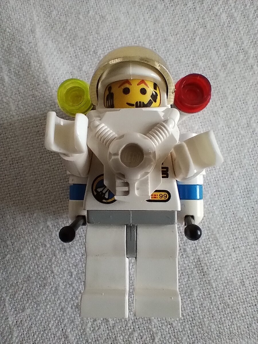 LEGO Town 6457 Astronaut Figure - 3