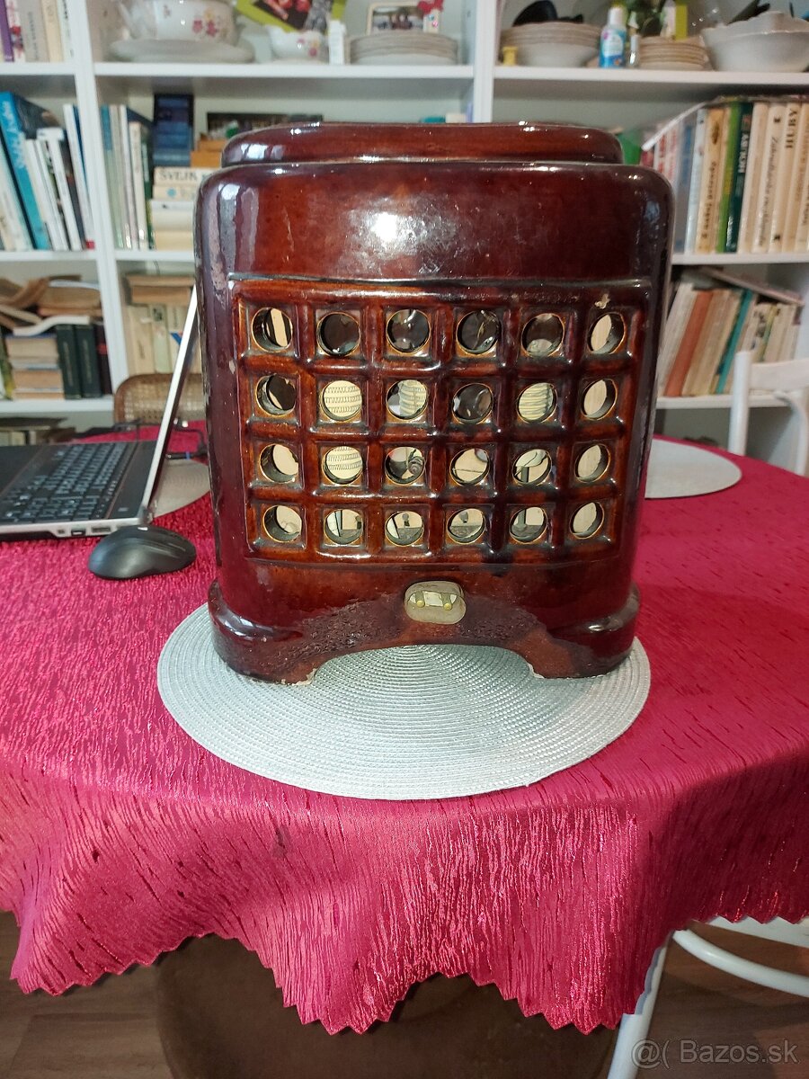 predám starožitný, glazovaný, keramický ohrievač - - 3
