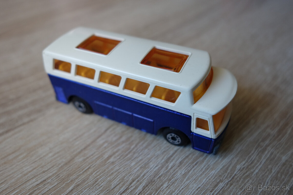 Matchbox Superfast No. 65 Airport Coach - 3