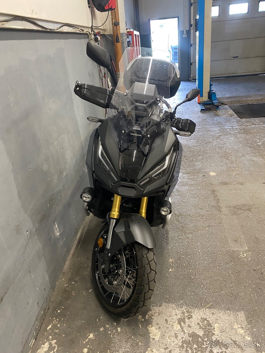 Honda X-ADV 750 - 3